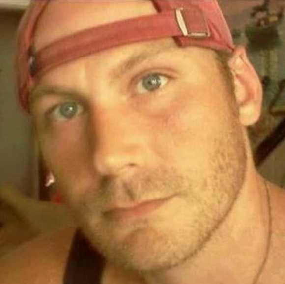 Meet your Posher, James - Picture 1 of 1